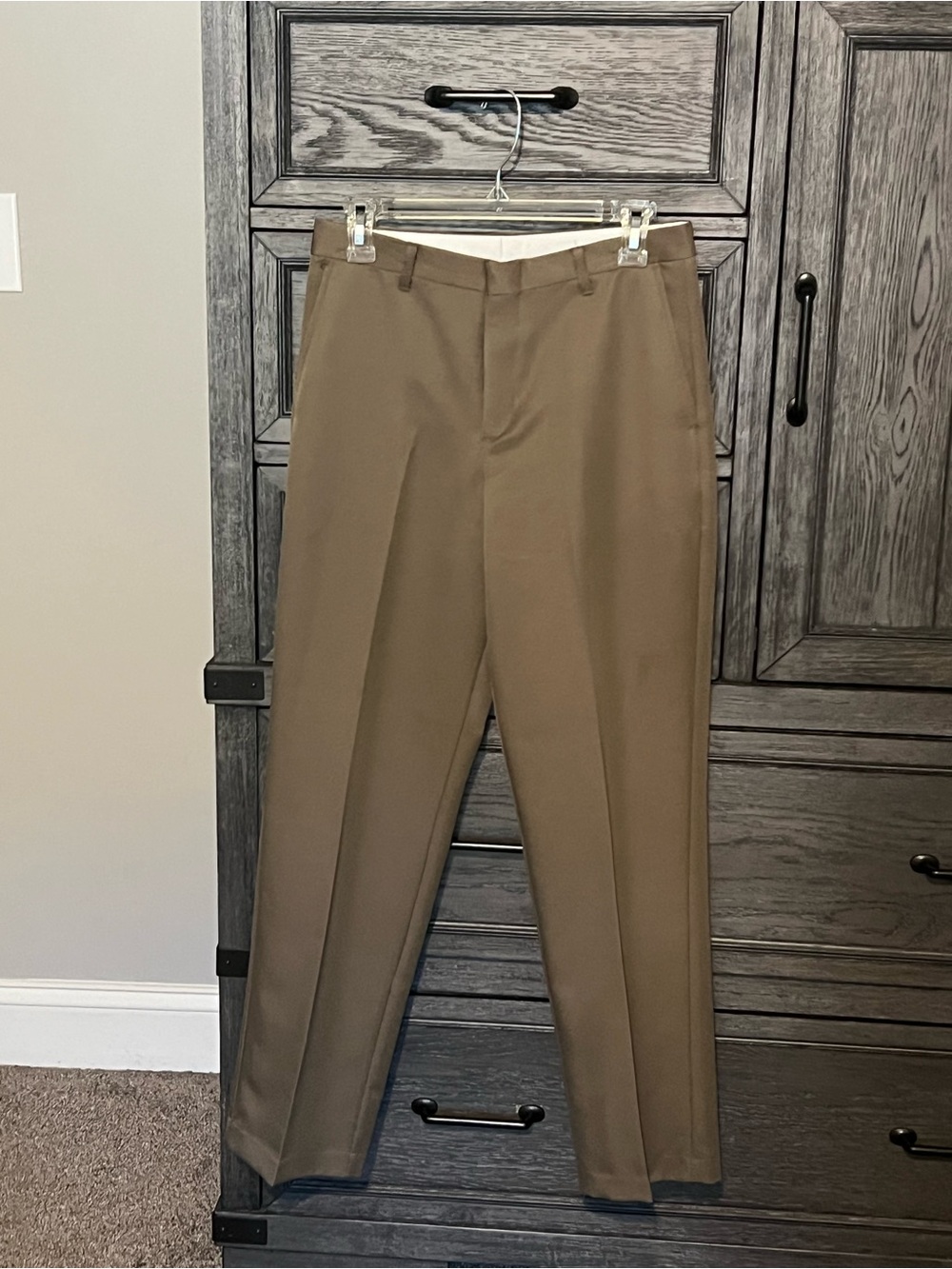IZOD Boys size 16 Classic Straight-Leg Dress Pants